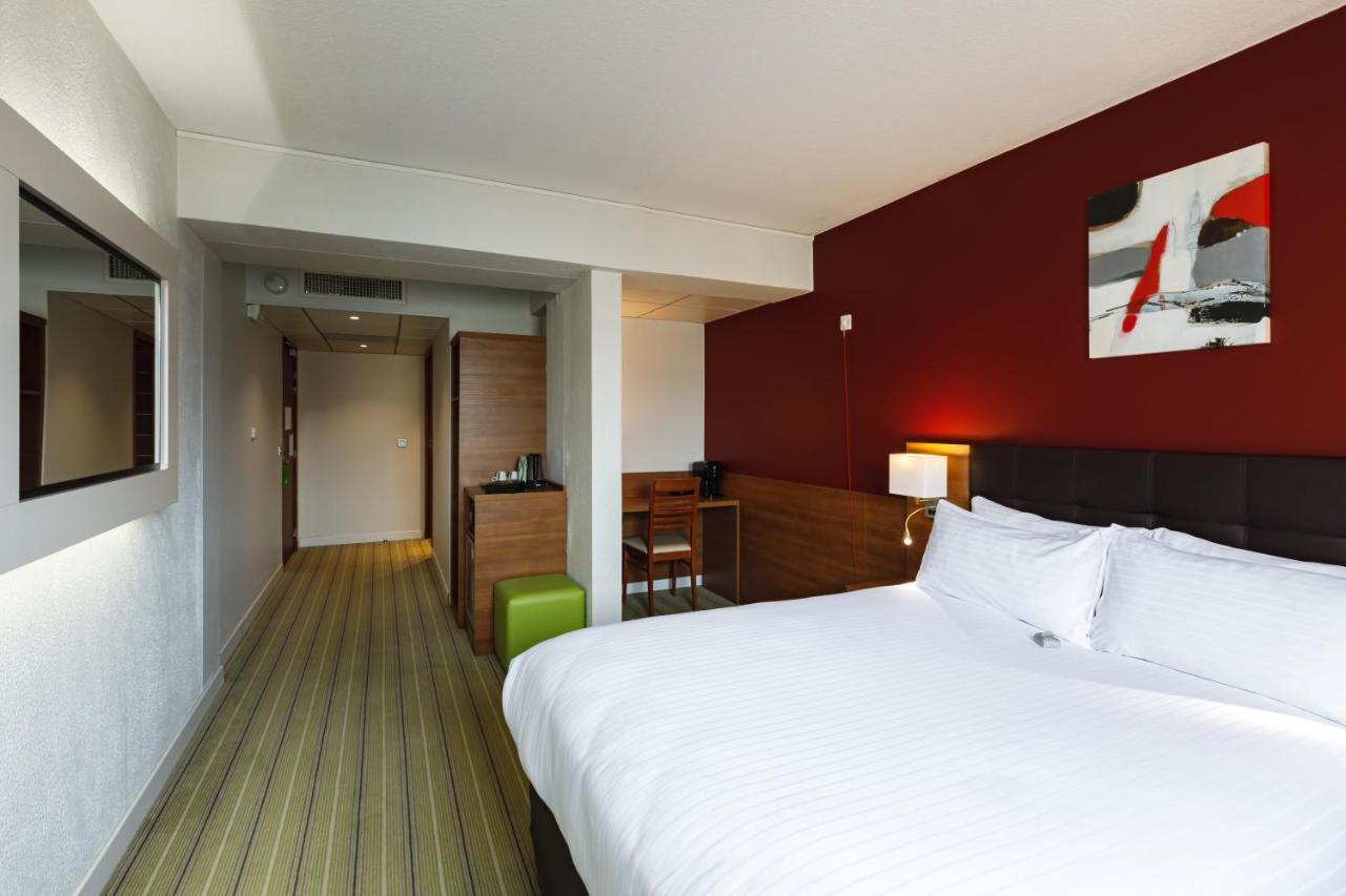 Holiday Inn Clermont Ferrand Centre By Ihg Экстерьер фото