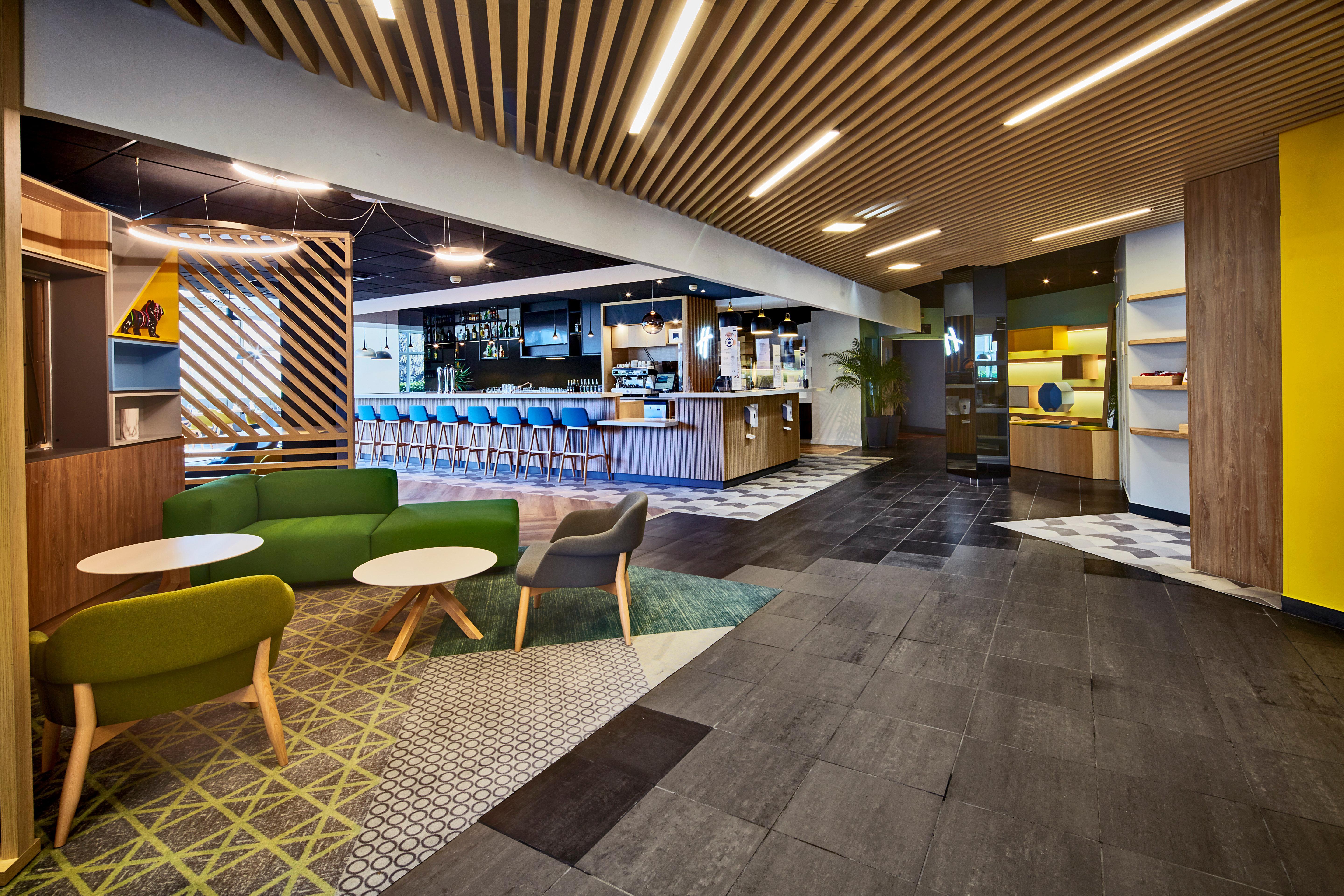 Holiday Inn Clermont Ferrand Centre By Ihg Экстерьер фото