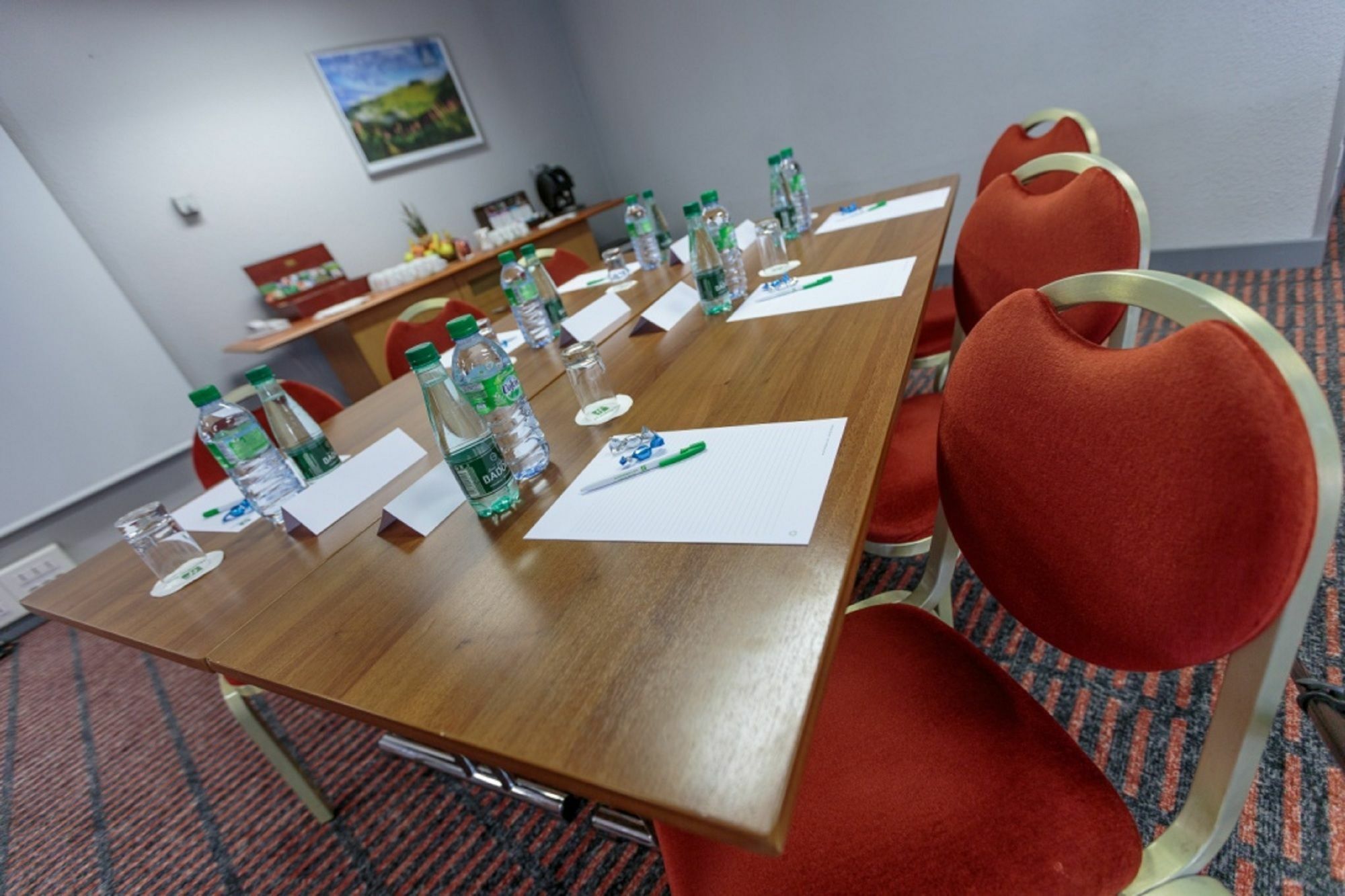 Holiday Inn Clermont Ferrand Centre By Ihg Экстерьер фото